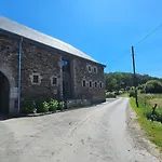 Les De La Vaulx-renard Panzió