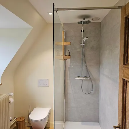 Les De La Vaulx-renard Bed & Breakfast 3*