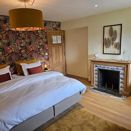 Les De La Vaulx-renard 3*