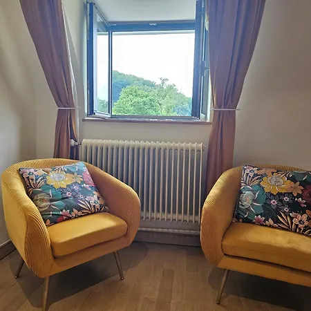 Les De La Vaulx-renard Bed & Breakfast 3*