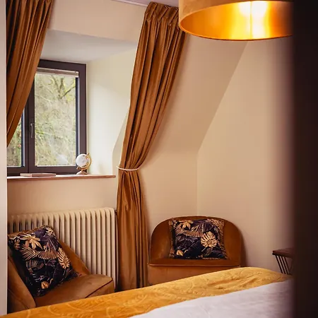 Les De La Vaulx-renard Bed & Breakfast 3*